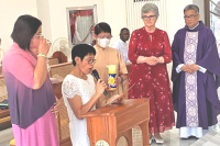 Solemne rito de profesi&oacute;n en el instituto secular Servitium Christi