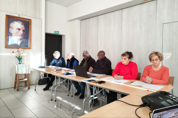 Los amigos del Padre Eymard en Asamblea General en La Mure, Francia